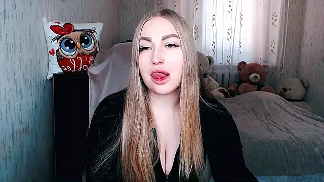 Snapshot of _KittyBoo chatting on February 25, 2026, 7:30 am KittyBoo online show from February 25, 2026, 7:30 am