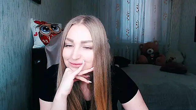 Snapshot of _KittyBoo chatting on February 4, 2026, 7:36 am KittyBoo online show from February 4, 2026, 7:36 am