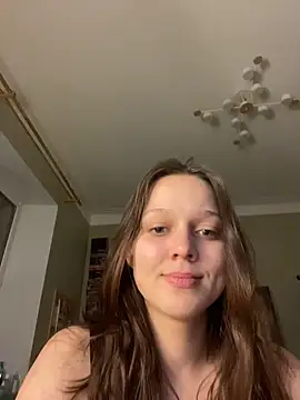 Addelin Moon online show from July 25, 2026, 10:05 pm