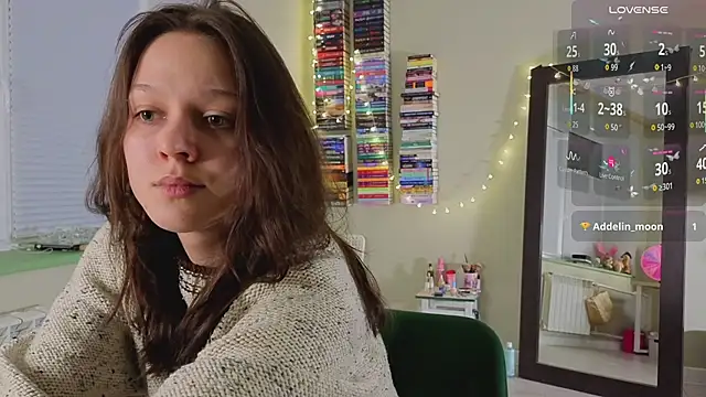 Snapshot of Addelin_Moon chatting on February 18, 2026, 2:31 am Addelin Moon online show from February 18, 2026, 2:31 am