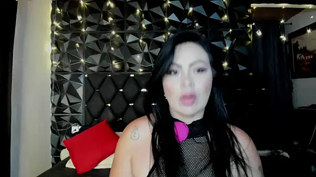 Snapshot of charlottemeyerr chatting on February 4, 2025, 7:55 pm charlottemeyerr online show from February 4, 2025, 7:55 pm