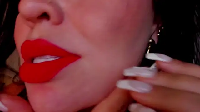 Snapshot of charlottemeyerr chatting on February 9, 2025, 3:11 am charlottemeyerr online show from February 9, 2025, 3:11 am