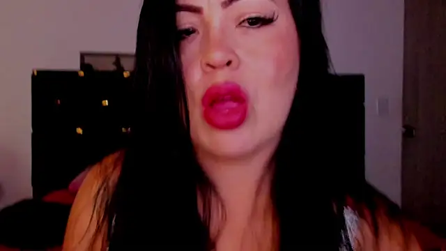 Snapshot of charlottemeyerr chatting on February 12, 2025, 2:56 am charlottemeyerr online show from February 12, 2025, 2:56 am