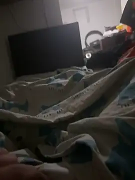 Snapshot of Abspritzerboy21 chatting on December 21, 2024, 12:31 am Abspritzerboy21 online show from December 21, 2024, 12:31 am