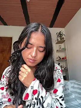 ViolettaSummer online show from March 22, 2026, 3:24 pm