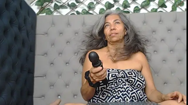 chanel grant online show from January 10, 2026, 7:42 pm