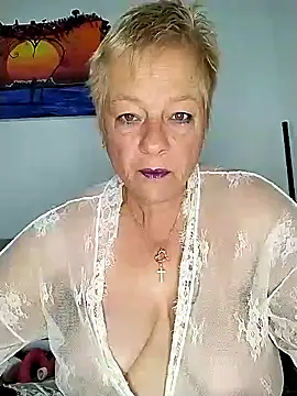 SoDi Love online show from December 17, 2024, 3:28 am