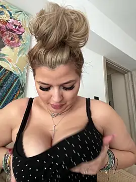 AllysonK online show from March 5, 2026, 11:07 am