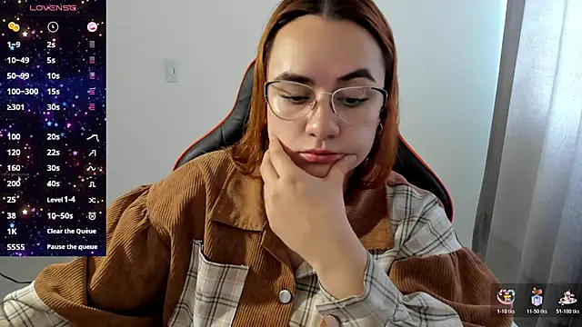 maryluna95 online show from October 29, 2025, 2:49 pm