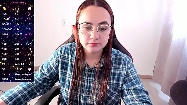 maryluna95 online show from October 21, 2025, 6:51 pm