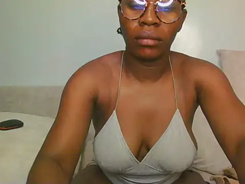 lisaa544 online show from July 18, 2026, 3:48 am