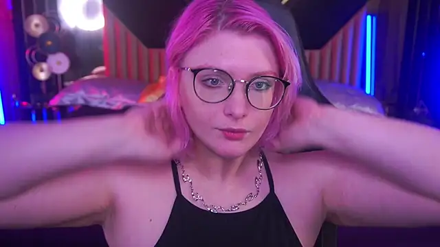 CoolTatis online show from September 15, 2025, 11:21 am