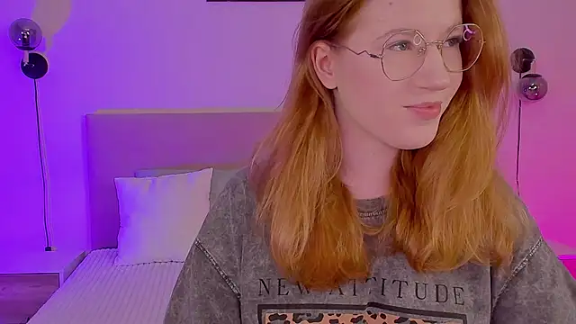 Snapshot of Tori_the_witch chatting on February 15, 2025, 10:11 am Tori the witch online show from February 15, 2025, 10:11 am