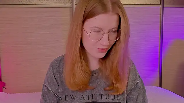Snapshot of Tori_the_witch chatting on February 1, 2025, 6:00 am Tori the witch online show from February 1, 2025, 6:00 am