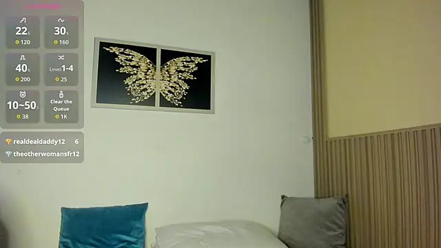 Snapshot of summer_night_ chatting on November 9, 2025, 12:58 am summer night online show from November 9, 2025, 12:58 am