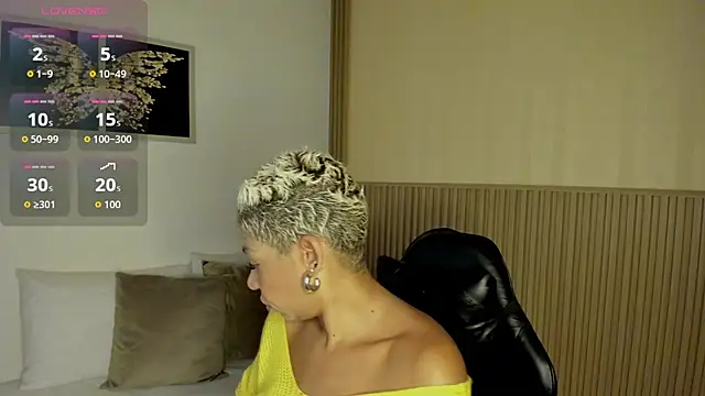 summer night  online show from March 27, 2026, 11:33 am