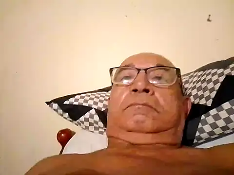 sincuenton24cmts online show from April 11, 2026, 11:30 pm