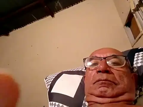 sincuenton24cmts online show from January 9, 2026, 1:45 am