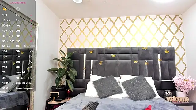 RubbyTaylor online show from October 1, 2025, 2:43 pm