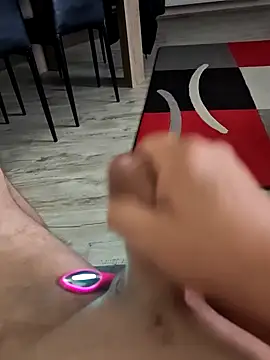 Szeltolo001 online show from March 28, 2026, 11:39 pm