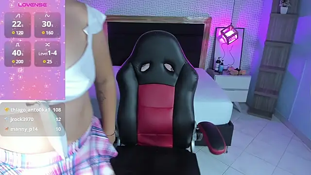 delilaquinn online show from March 22, 2025, 3:20 pm