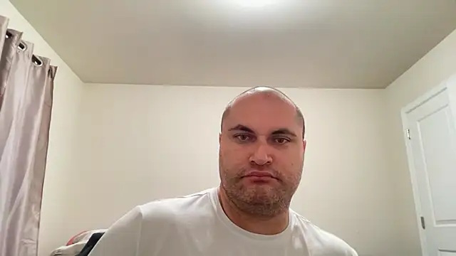 SluggishChase99 online show from February 18, 2026, 3:26 am