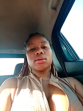 PerfectionBerrie online show from September 11, 2025, 2:06 pm