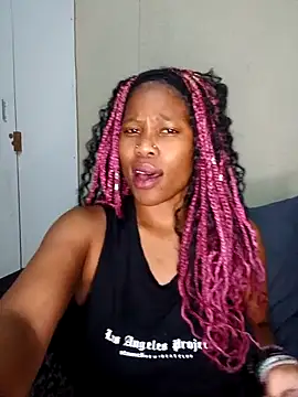 PerfectionBerrie online show from December 15, 2025, 5:30 pm