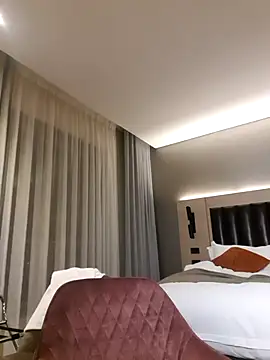 PerfectionBerrie online show from March 12, 2025, 5:49 pm