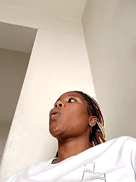 PerfectionBerrie online show from September 13, 2025, 12:16 pm