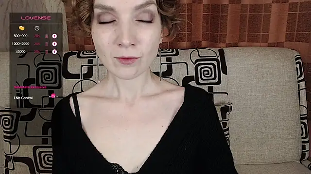 Snapshot of TinaWince chatting on January 16, 2026, 4:49 am TinaWince online show from January 16, 2026, 4:49 am