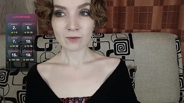 Snapshot of TinaWince chatting on February 15, 2026, 4:46 am TinaWince online show from February 15, 2026, 4:46 am