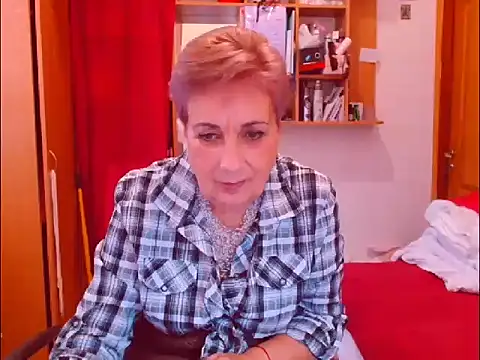 Victoria5643 online show from November 8, 2025, 12:20 pm