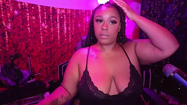 cheriserozequeen online show from May 15, 2026, 11:25 pm