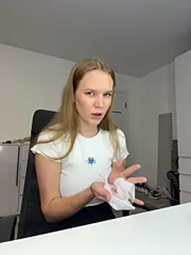 Ketitull online show from June 29, 2026, 5:34 pm