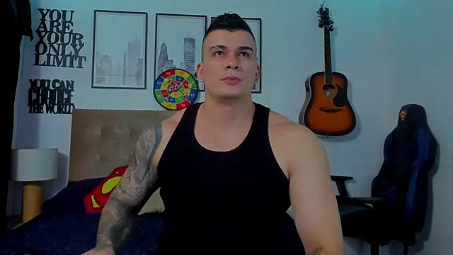 Snapshot of seancarreraa chatting on February 4, 2026, 1:55 am seancarreraa online show from February 4, 2026, 1:55 am