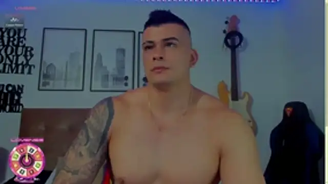 seancarreraa online show from October 27, 2025, 4:52 pm