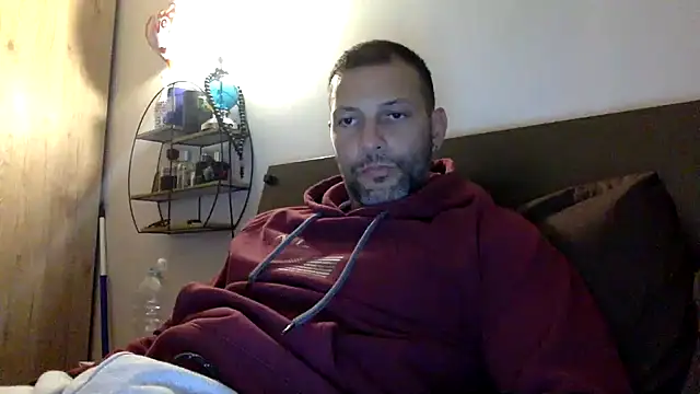 Snapshot of goroasroma90 chatting on November 7, 2025, 3:38 pm goroasroma90 online show from November 7, 2025, 3:38 pm