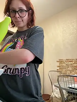 lily noris online show from February 17, 2026, 2:03 pm