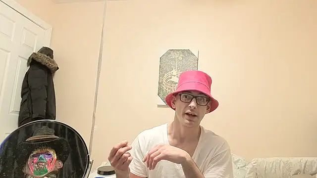 Snapshot of hailzeffn chatting on February 10, 2026, 8:30 pm hailzeffn online show from February 10, 2026, 8:30 pm