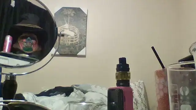 hailzeffn online show from April 9, 2026, 2:46 am