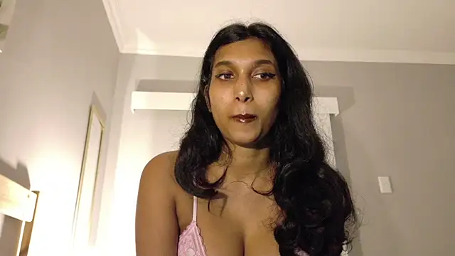 kawaiibabypie1 online show from June 23, 2026, 3:43 pm