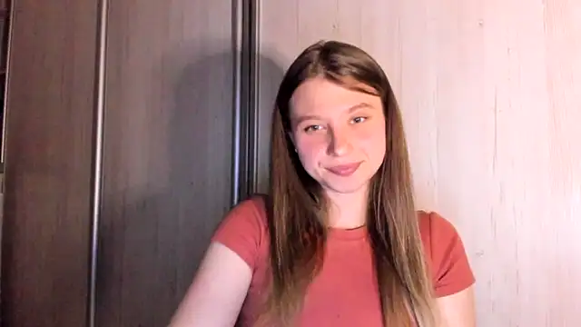 Snapshot of zarabloempje chatting on March 19, 2026, 4:18 pm zarabloempje online show from March 19, 2026, 4:18 pm