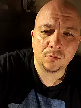 Spunonymous online show from December 1, 2025, 1:17 am