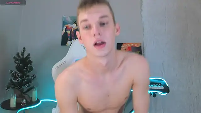 4ever dude online show from January 28, 2025, 4:29 am