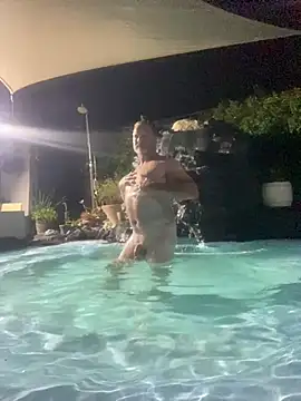 Snapshot of sexycouple109 chatting on February 28, 2025, 7:25 pm sexycouple109 online show from February 28, 2025, 7:25 pm