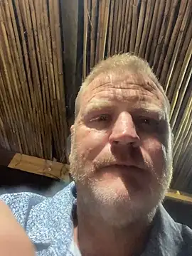 Snapshot of sexycouple109 chatting on October 24, 2025, 7:35 pm sexycouple109 online show from October 24, 2025, 7:35 pm