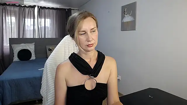 Vanessa Nowak online show from July 11, 2026, 8:58 am