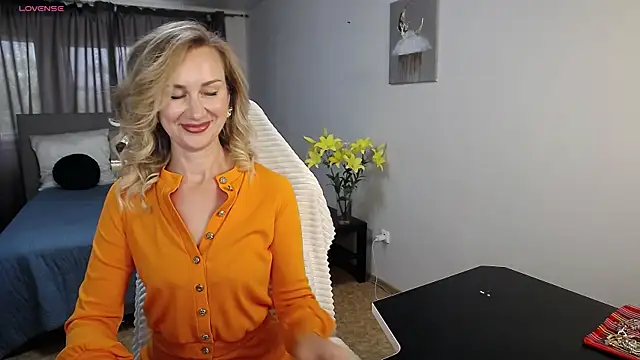 Vanessa Nowak online show from June 26, 2026, 2:01 pm