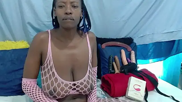 Snapshot of chocolatemix44 chatting on April 5, 2026, 5:47 am chocolatemix44 online show from April 5, 2026, 5:47 am